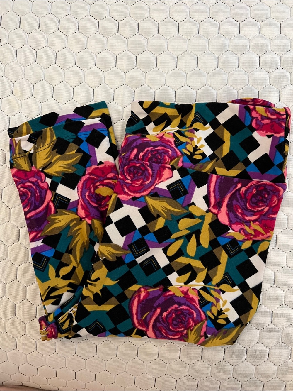 LuLaRoe Floral Geometric Leggings in Pink, Teal, Olive, Black, White one size